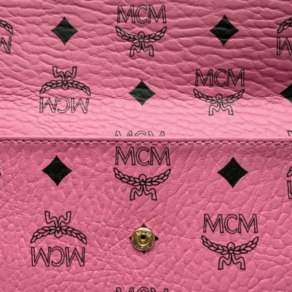 MCM Pink Logo Clutch Wristlet - Picture 10 of 11